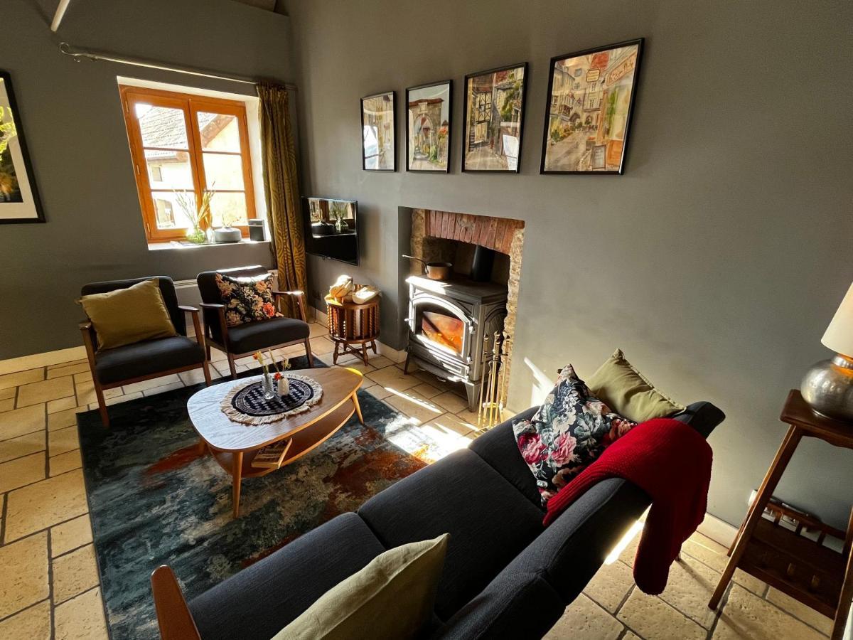 Charming Cottage In Chateau Les Roches Gardens Mont-Saint-Jean  エクステリア 写真