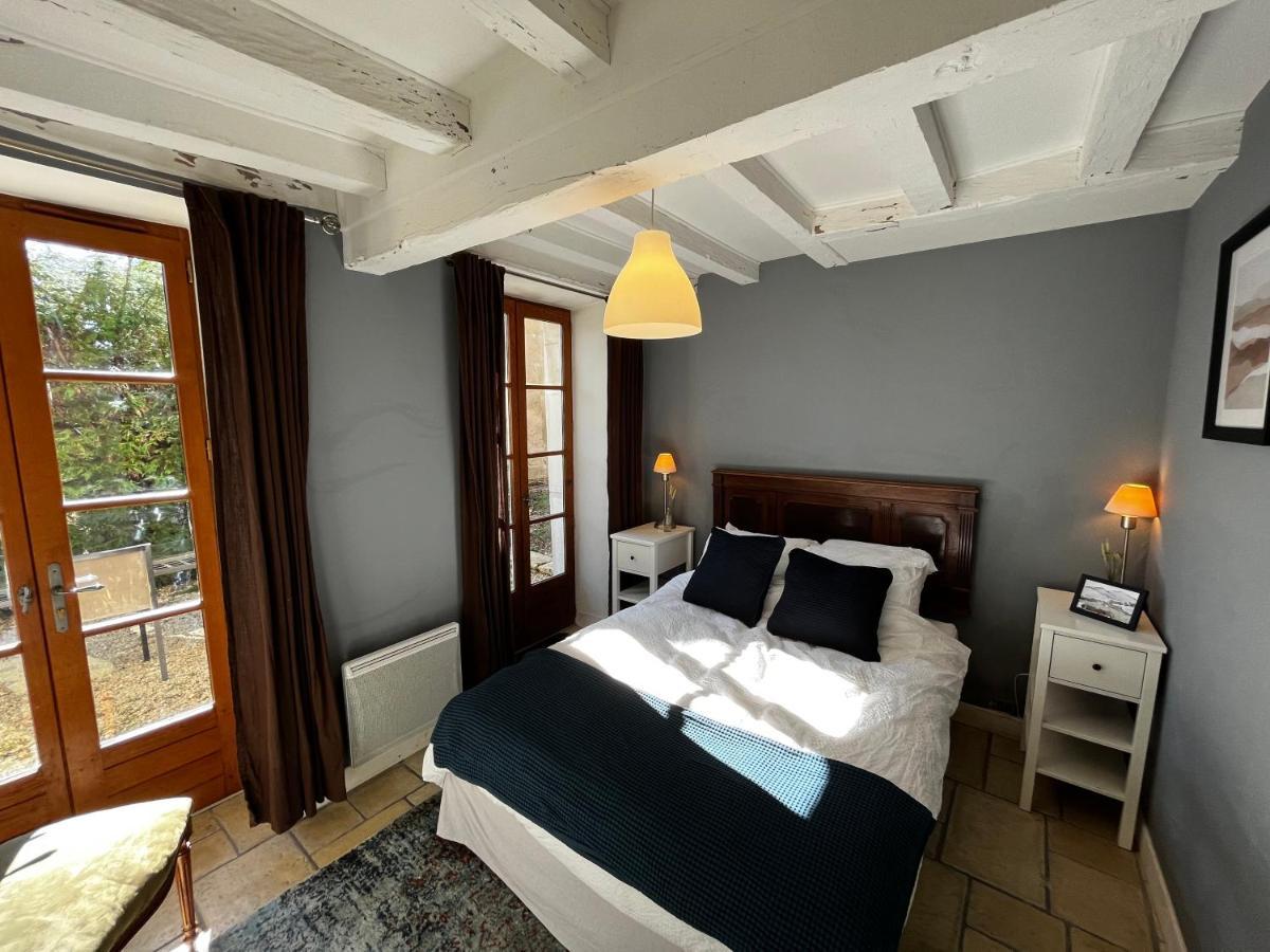 Charming Cottage In Chateau Les Roches Gardens Mont-Saint-Jean  エクステリア 写真